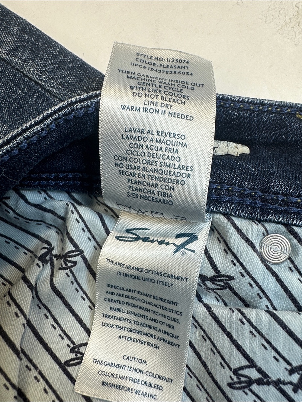 Seven7 Jeans Straight Leg with Stretch, Women's Size 20 - Picture 9 of 13